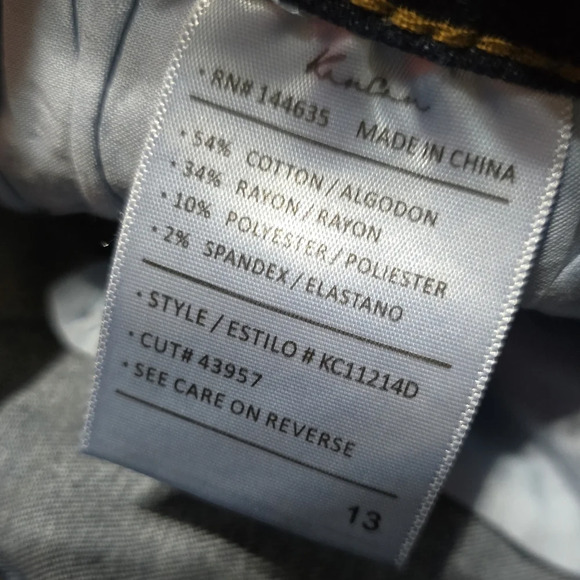 Kancan Mid Rise Gradient Skinny Jeans, Dark Wash, Lots of Stretch, Size 13, EUC! - Picture 10 of 11